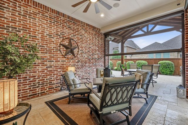 1321 Bluebell Avenue, Lantana, TX 76226
