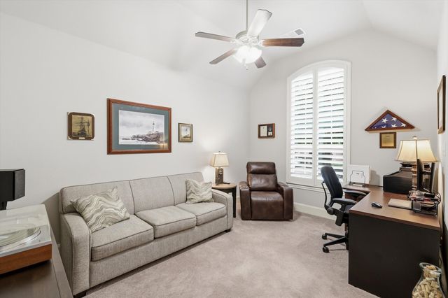1321 Bluebell Avenue, Lantana, TX 76226