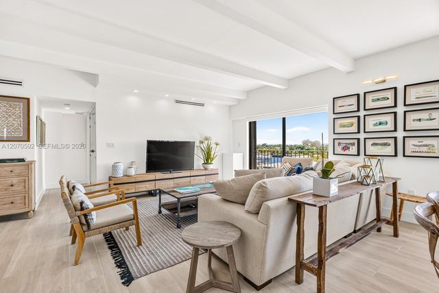 575 Crandon Boulevard 801, Key Biscayne, FL 33149