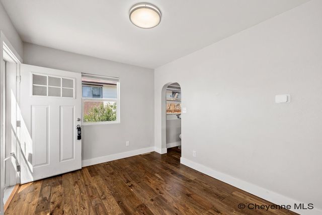 2006 E 16TH ST, Cheyenne, WY 82001