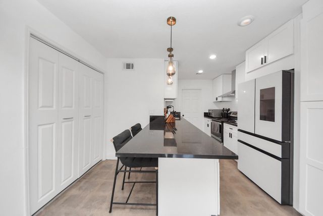 5801 Lumberdale Road 120, Houston, TX 77092