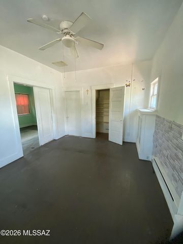 728 S 3rd Avenue, Tucson, AZ 85701