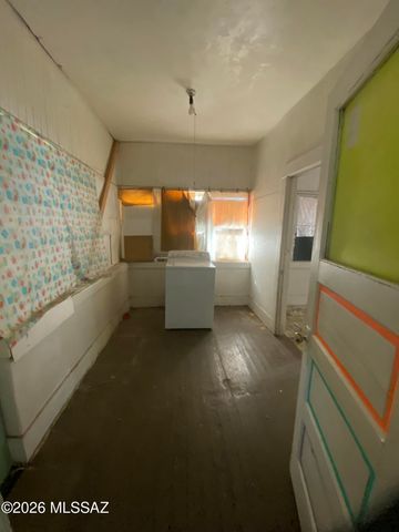 728 S 3rd Avenue, Tucson, AZ 85701