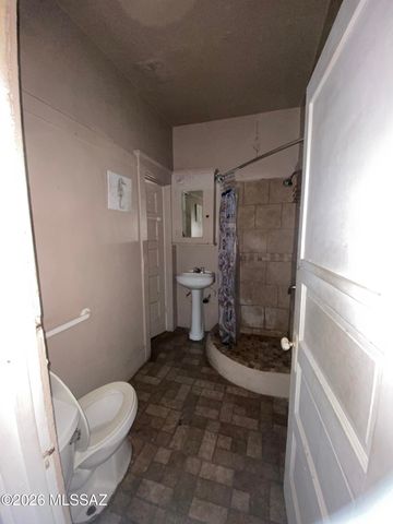 728 S 3rd Avenue, Tucson, AZ 85701