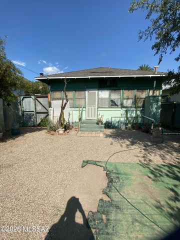 728 S 3rd Avenue, Tucson, AZ 85701