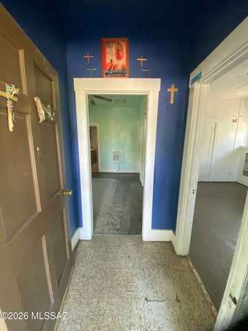 728 S 3rd Avenue, Tucson, AZ 85701