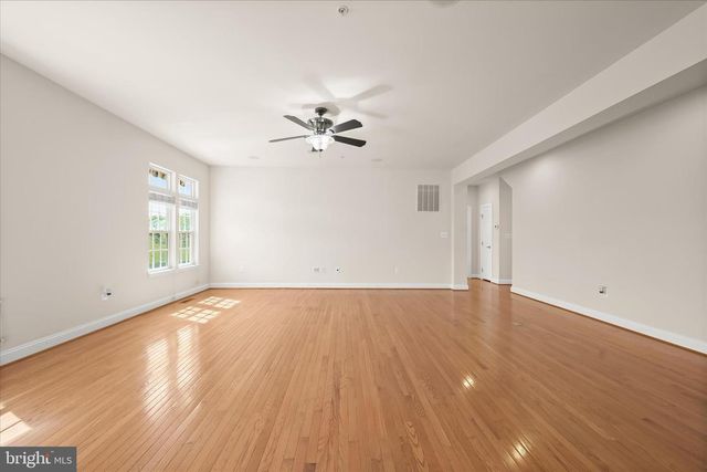 5818 CLAREMONT DR, Elkridge, MD 21075
