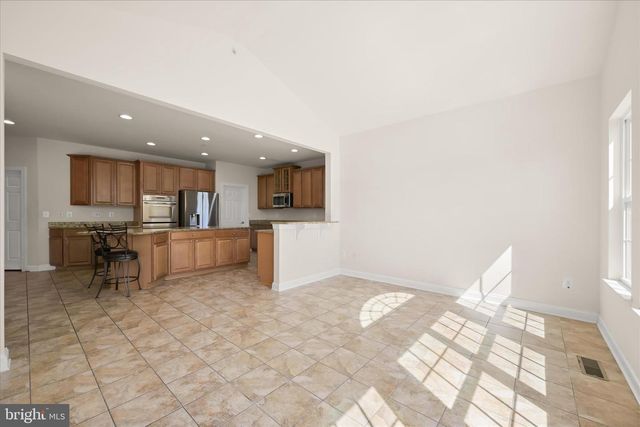 5818 CLAREMONT DR, Elkridge, MD 21075