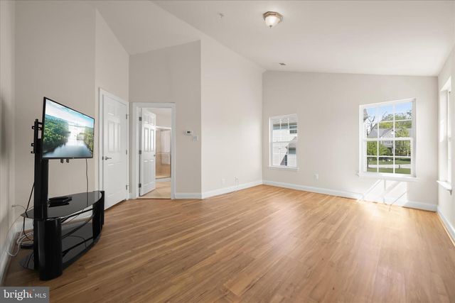 5818 CLAREMONT DR, Elkridge, MD 21075