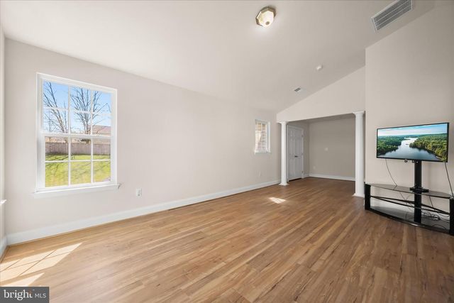 5818 CLAREMONT DR, Elkridge, MD 21075