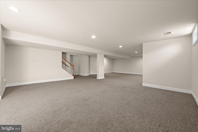 5818 CLAREMONT DR, Elkridge, MD 21075