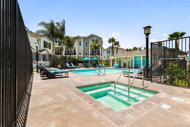513 Pelican Ln, Imperial Beach, CA 91932