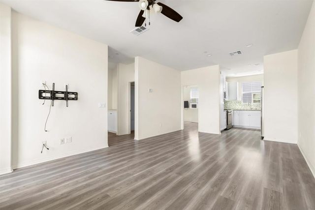 513 Pelican Ln, Imperial Beach, CA 91932