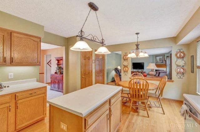 1466 Elmbrooke Court, Batavia Twp, OH 45102