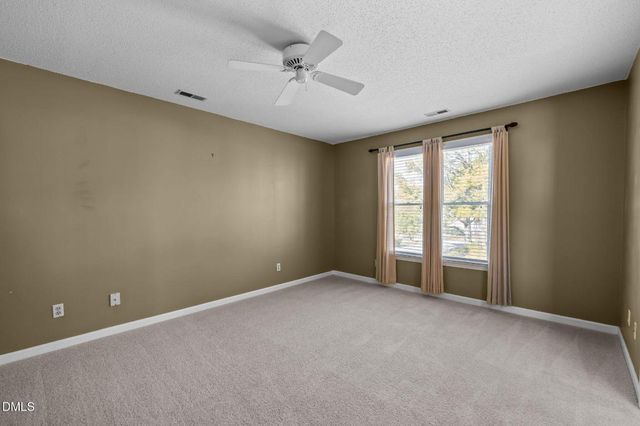 4 Applewood Square, Durham, NC 27713