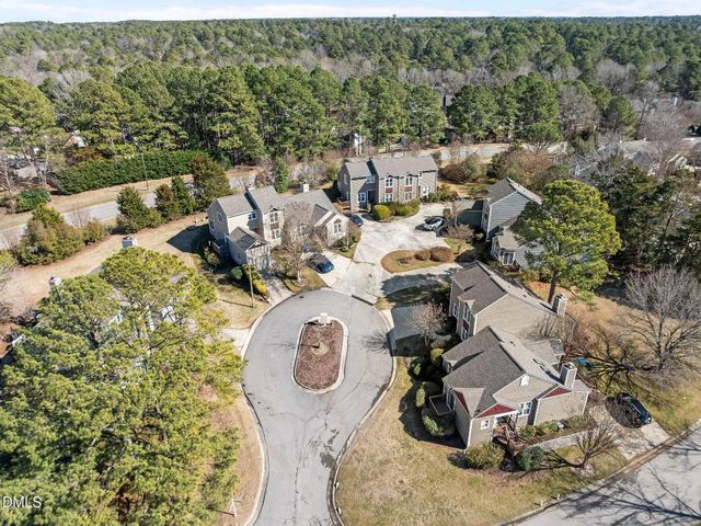 4 Applewood Square, Durham, NC 27713