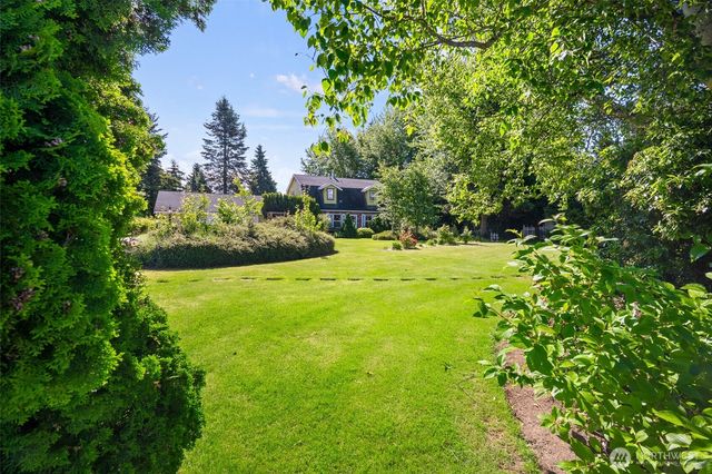 5458 Northwest Drive, Bellingham, WA 98226