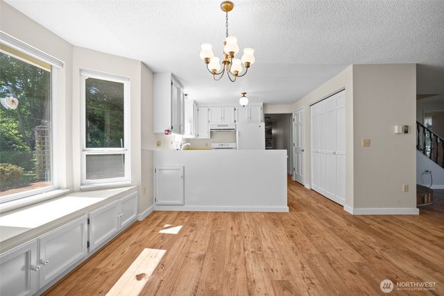 5458 Northwest Drive, Bellingham, WA 98226