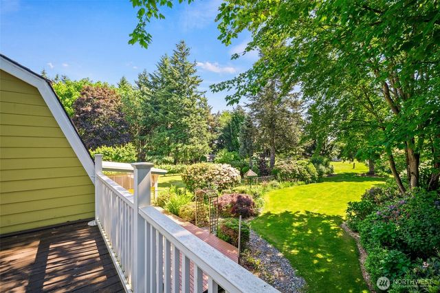5458 Northwest Drive, Bellingham, WA 98226