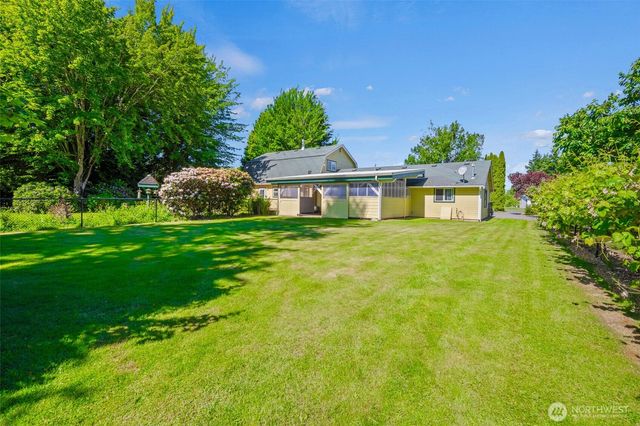5458 Northwest Drive, Bellingham, WA 98226