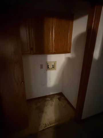 27505 S 614 Road, Grove, OK 74344