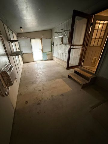 27505 S 614 Road, Grove, OK 74344