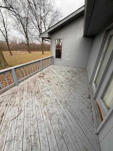 27505 S 614 Road, Grove, OK 74344