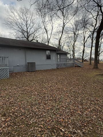 27505 S 614 Road, Grove, OK 74344