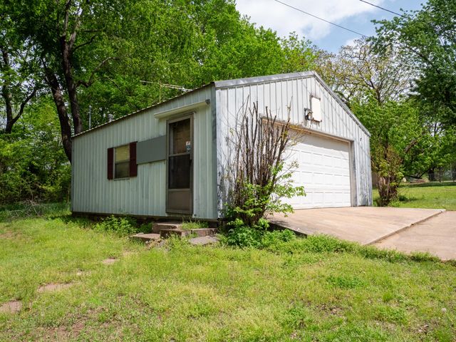 27505 S 614 Road, Grove, OK 74344