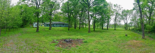 27505 S 614 Road, Grove, OK 74344