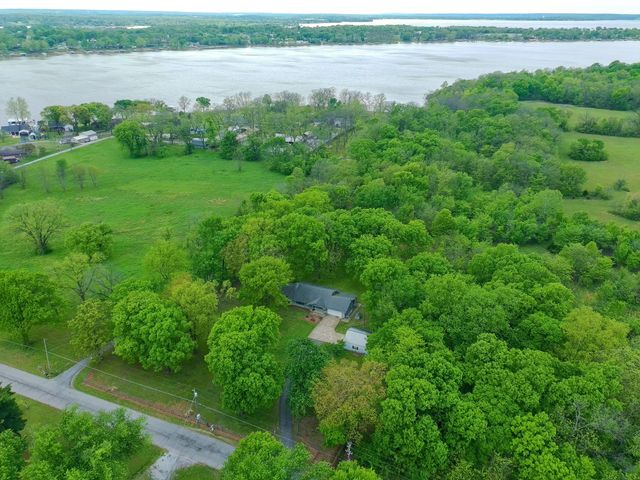 27505 S 614 Road, Grove, OK 74344