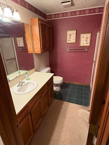 27505 S 614 Road, Grove, OK 74344