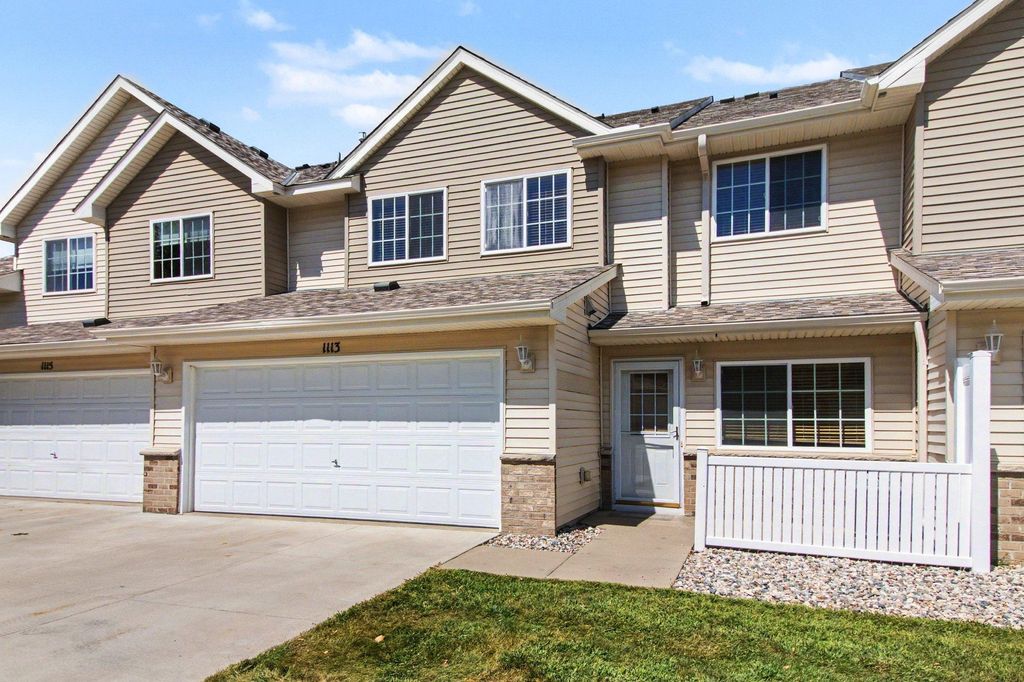 1113 Whisper Street NW, New Prague, MN 56071 — exterior