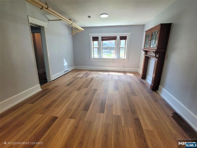 27 Russell Avenue 1, Edgewater, NJ 07020