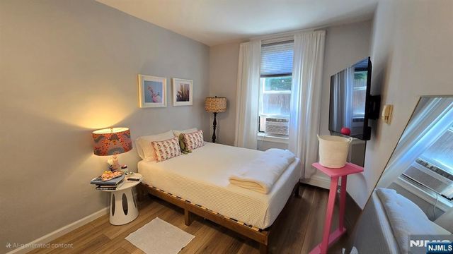 27 Russell Avenue 1, Edgewater, NJ 07020