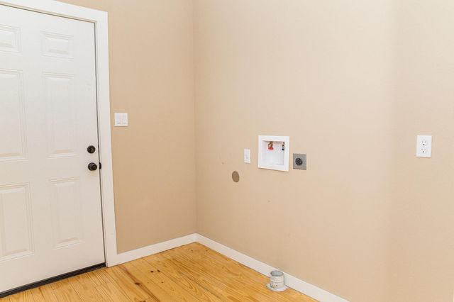 211 N Austin Street, Brenham, TX 77833