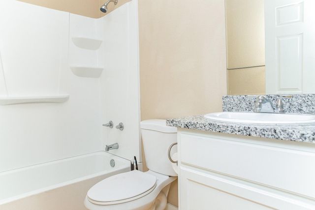 211 N Austin Street, Brenham, TX 77833