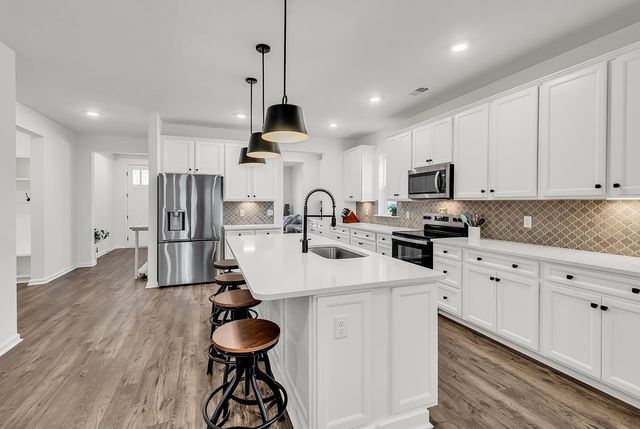 35 Northbrook Dr, Murrells Inlet, SC 29576