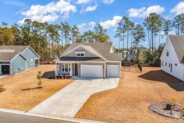 35 Northbrook Dr, Murrells Inlet, SC 29576