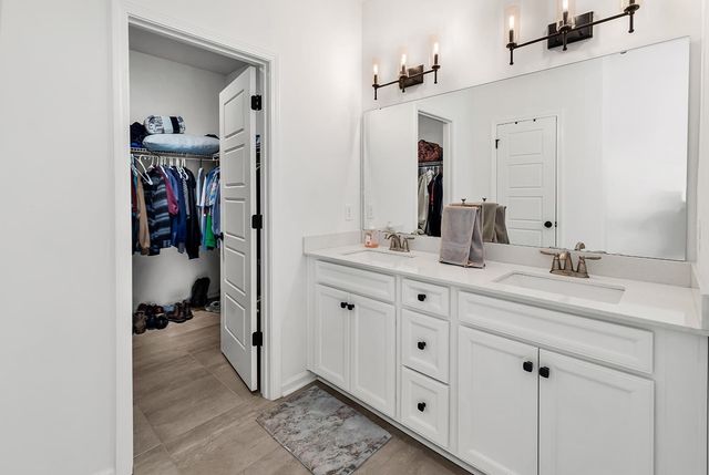 35 Northbrook Dr, Murrells Inlet, SC 29576