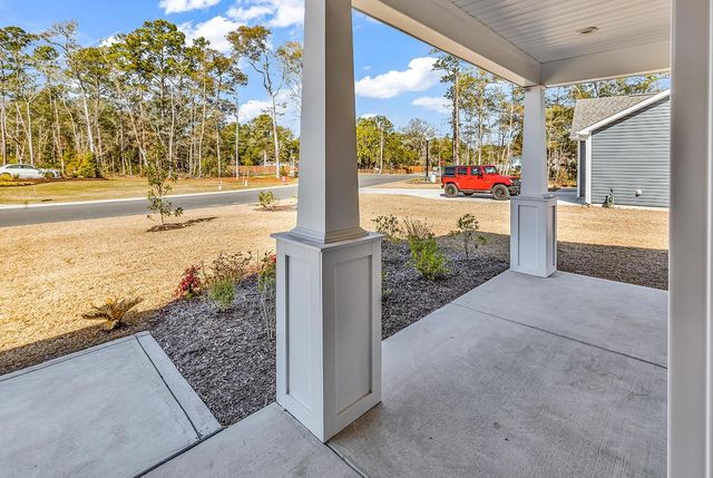 35 Northbrook Dr, Murrells Inlet, SC 29576