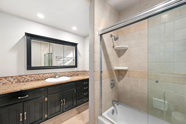 9219 Inverness Rd., Santee, CA 92071