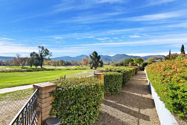 9219 Inverness Rd., Santee, CA 92071