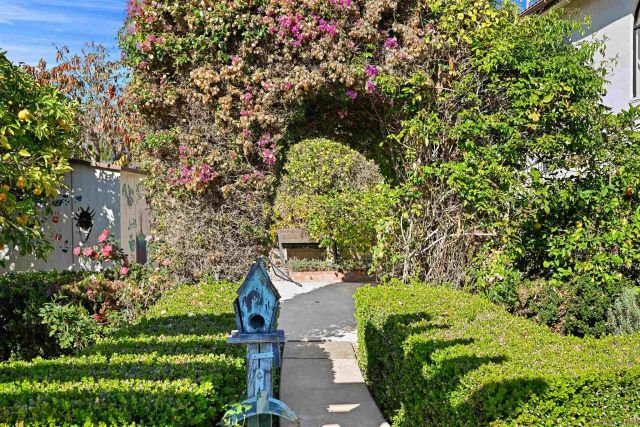 9219 Inverness Rd., Santee, CA 92071