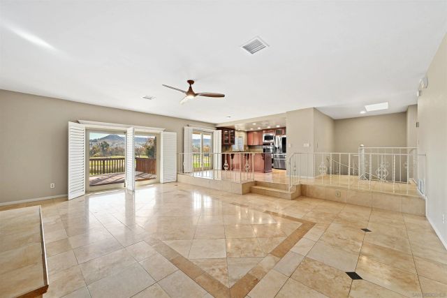 9219 Inverness Rd., Santee, CA 92071