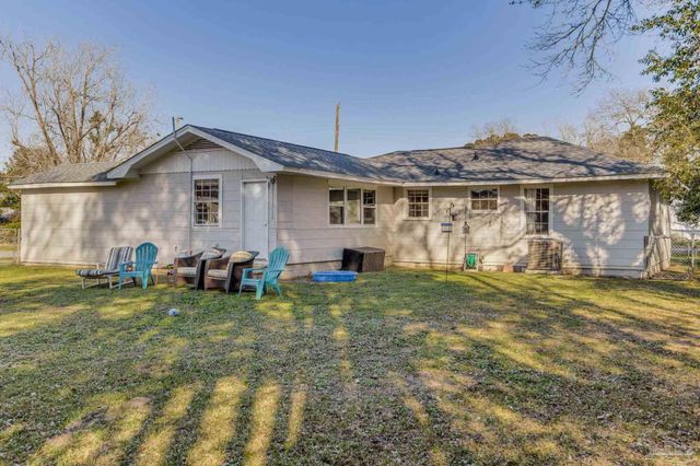 311 Booth Ave, Cantonment, FL 32533