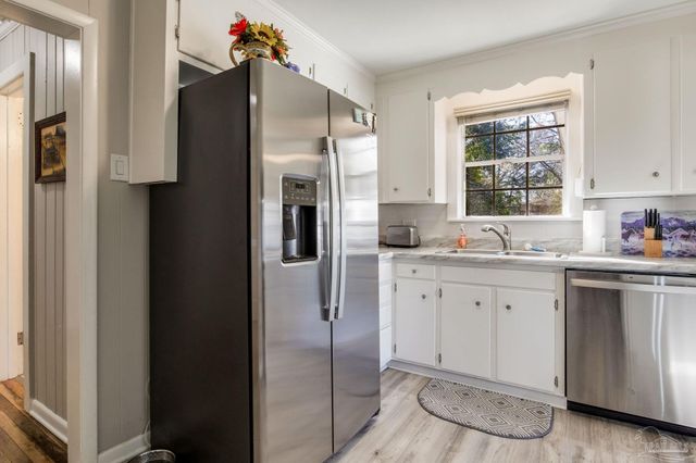 311 Booth Ave, Cantonment, FL 32533