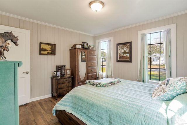 311 Booth Ave, Cantonment, FL 32533