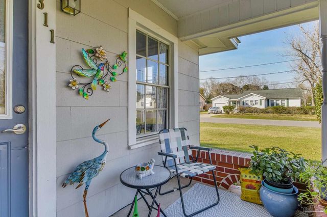 311 Booth Ave, Cantonment, FL 32533