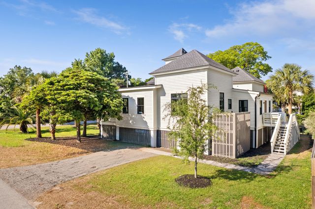 2118 Ion Avenue, Sullivans Island, SC 29482